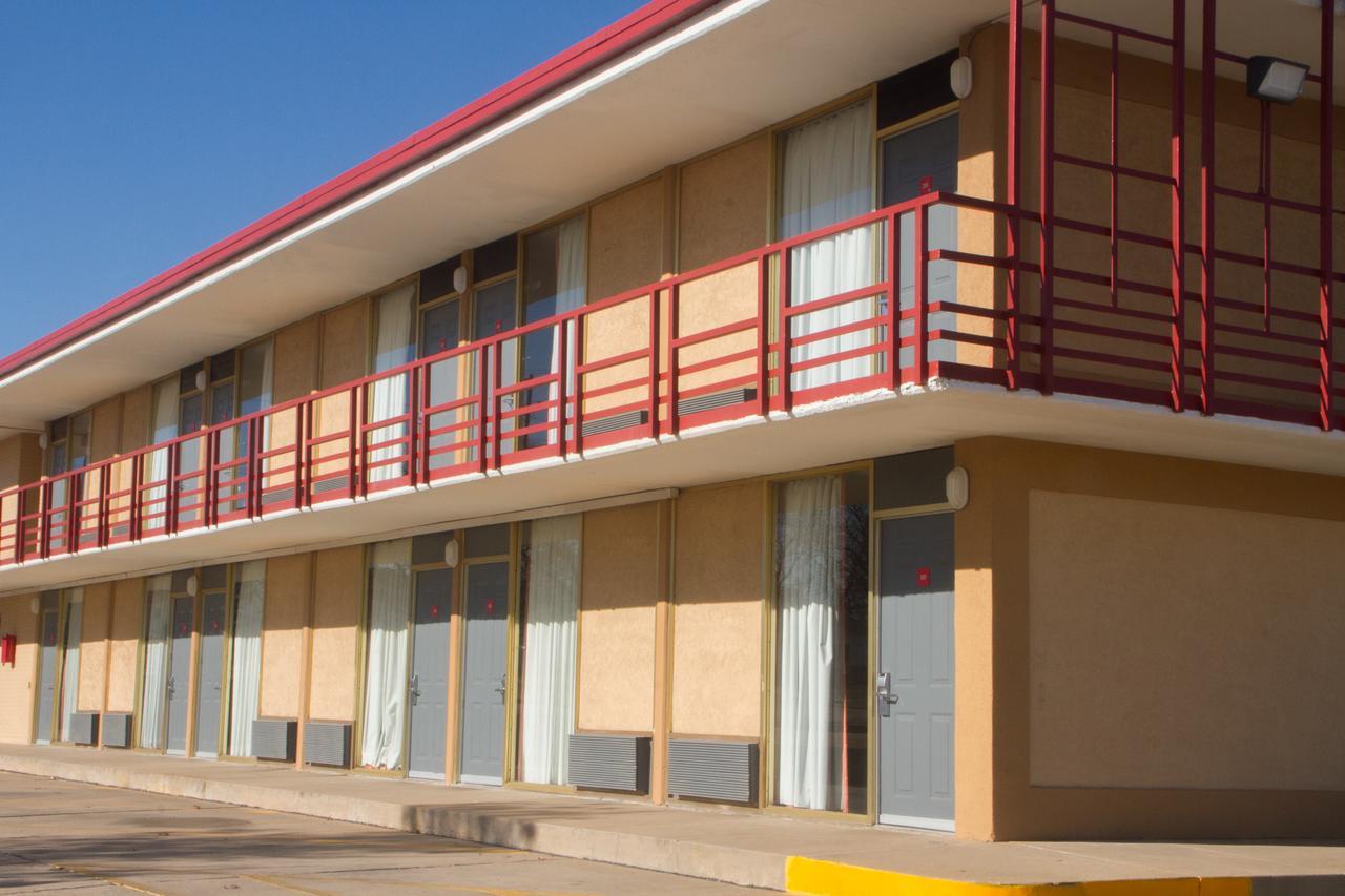 Executive Inn Ponca City Zewnętrze zdjęcie