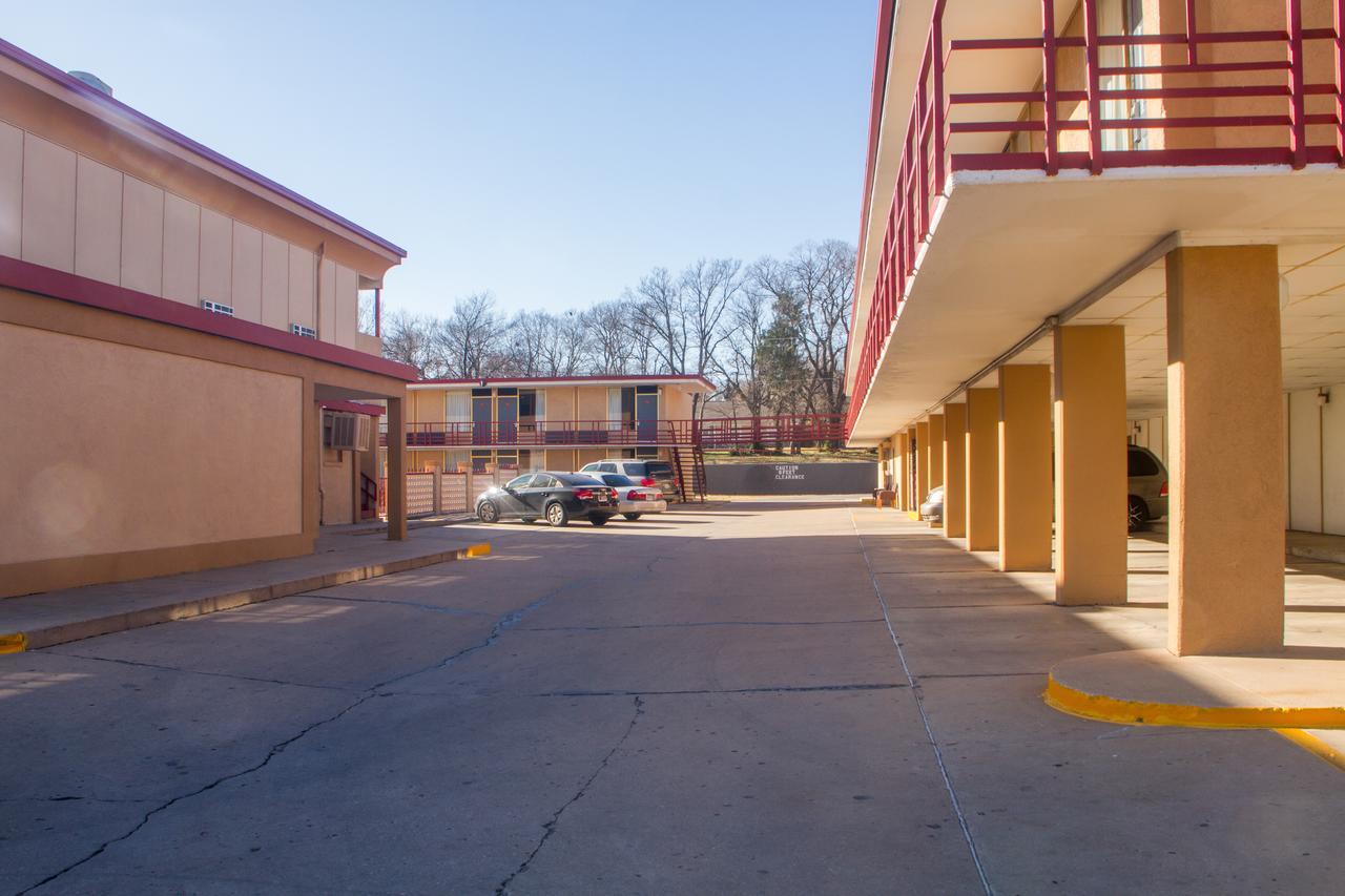 Executive Inn Ponca City Zewnętrze zdjęcie