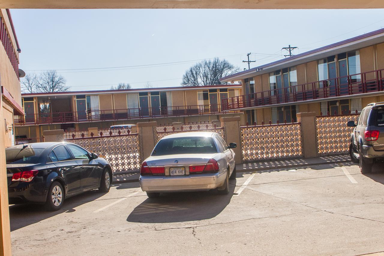 Executive Inn Ponca City Zewnętrze zdjęcie